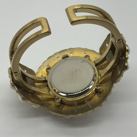 Rachel Zoe White Stone Cuff Hidden Watch - Picture 4 of 7